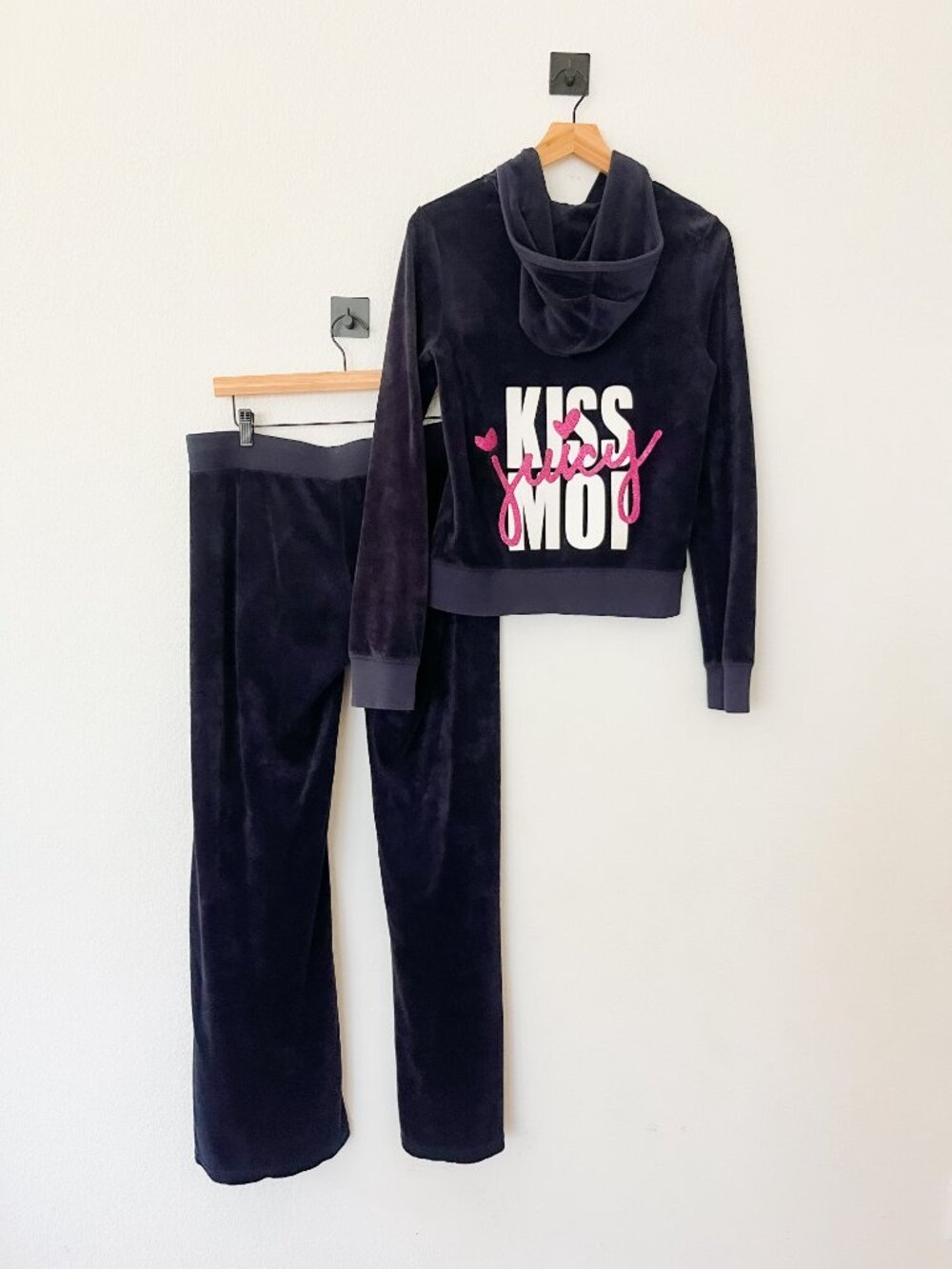 Juicy Couture Vintage “Kiss Moi” Velour Tracksuit — Size L